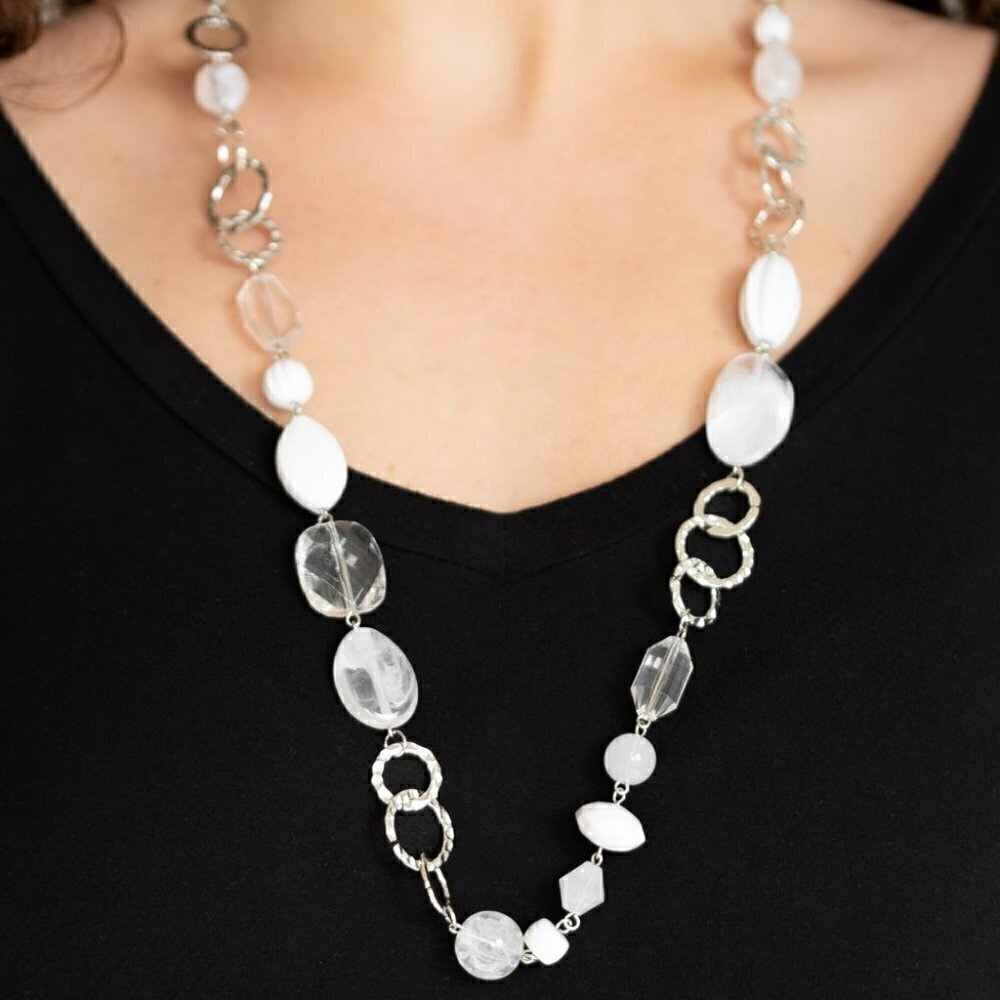 𝅺Prismatic Paradise Necklace